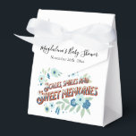 Blue Turquoise Green Flowers Dragon Baby shower Bedankdoosjes<br><div class="desc">Voeg een vleugje betovering toe aan uw baby shower gunsten met deze prachtige blauwe, turquoise en groene drakenthema gunst box. Versierd met delicate bloemen en een charmant drakenontwerp, is het de perfecte manier om uw gasten naar huis te sturen met een beetje magie en waardering voor het vieren van deze...</div>