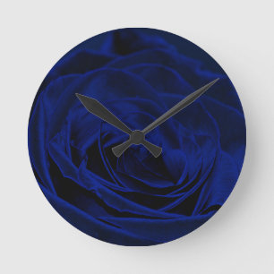 Blue Velvet roos.jpg Ronde Klok