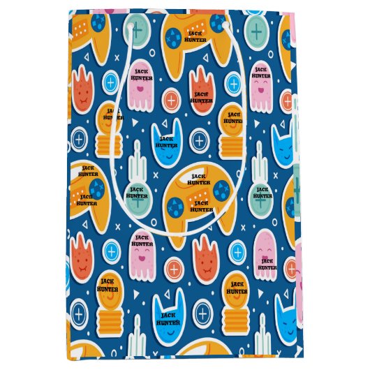 Blue Video Game Pattern Personalized Birthday Medium Cadeauzakje (Voorkant)