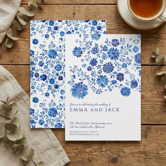 Blue Watercolor Floral Wedding Invitation Kaart
