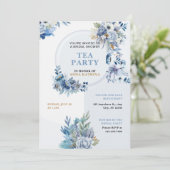 Blue Waterverf Tea Party Bridal Shower Uitnodiging (Staand voorkant)