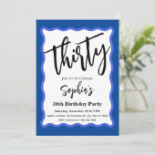 Blue Wave Curve Modern Script 30e verjaardagsfeest Kaart (Staand voorkant)