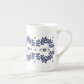 Blue & White Bone China Mok - Elegant (Rechts)