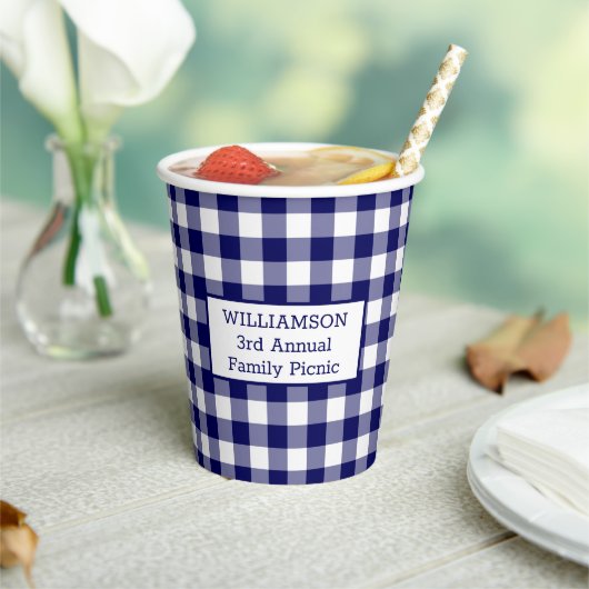 Blue White Buffalo Check Jouw naam Family Picnic Papieren Bekers (Insitu)