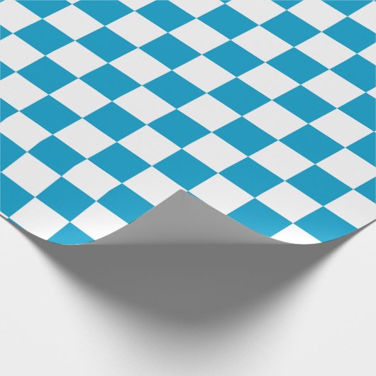 Blue White Checkerboard Pattern Cadeaupapier (Hoek)