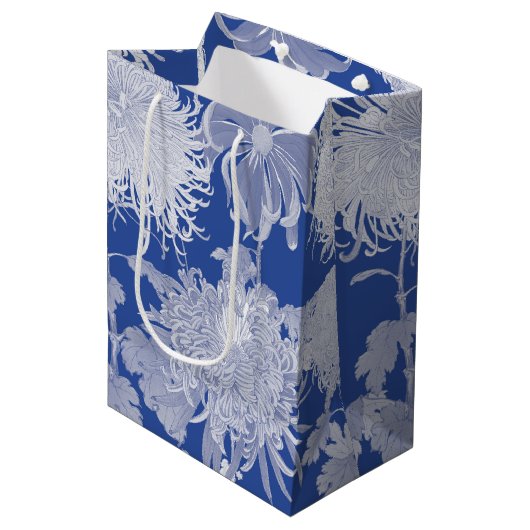 Blue White Chinoiserie Floral Pattern Medium Cadeauzakje (Voorkant Gekanteld)