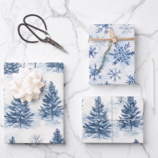 Blue White Christmas Pine Trees Snowflakes Inpakpapier Vel (Voorkant)