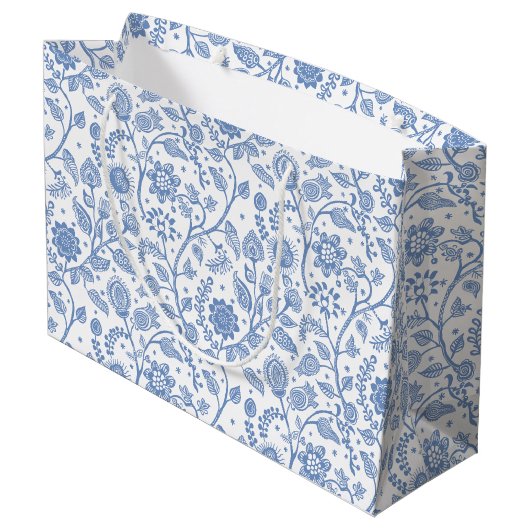 Blue White Floral Boho Botanical Pattern Whimsical Groot Cadeauzakje (Achterkant Gekanteld)