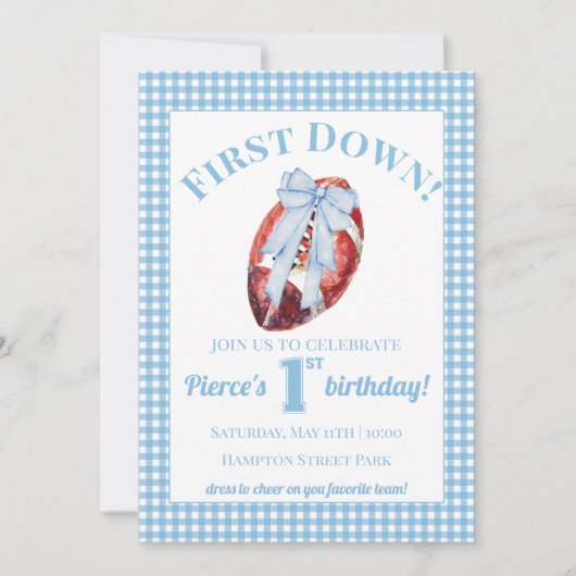 Blue & White Gingham Football 1e verjaardag Kaart (Voorkant)