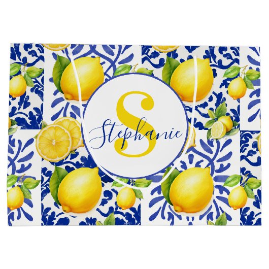 Blue White Lemon Tile Pattern Monogram Name Citrus Groot Cadeauzakje (Achterkant)