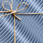 Blue White Moiré Stripes Optische illusie Abstract Cadeaupapier<br><div class="desc">Dit abstracte en moderne gestreepte ontwerp is meestal gemaakt voor wie houdt van ongewone maar schone design. De moiré patroon optische illusie geeft een trippy indruk van beweging. Hoofdkleur van de strepen: blauw en wit.</div>
