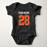 Blue White Oranje Football Sports Baby Romper<br><div class="desc">Cute football jersey bodysuit voor baby. Mam en vader houden van sport. Het is alleen maar normaal dat de baby ook. Cute baby body suit is blauw, wit en oranje. Je kunt de naam en het spelernummer op de voor- en achterkant van de trui aanpassen. Niet alleen voor football ventilatoren....</div>