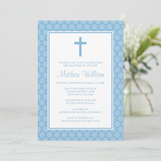 Blue White Polka Dot Cross Boy Baptisme Christenin Kaart (Staand voorkant)