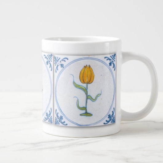 Blue White Tulip Faux Tile Coffee Mok (Rechts)