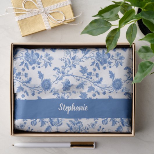 Blue White Vintage Floral Personalized Name Tissuepapier (Geschenk)