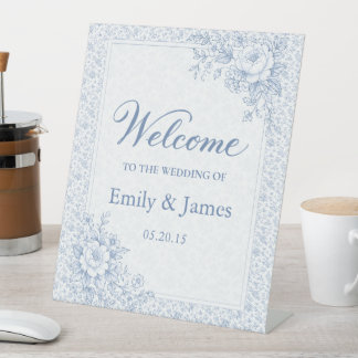 Blue & White Vintage Floral Wedding Welcome Sign  Reclamebord Met Voetstuk