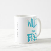 Blue Wild en Free Rustic Hand Lettered Custom Mok (Voorkant rechts)
