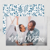 Blue Winter Botanical Merry Christmas Script Foto Feestdagenkaart (Voorkant / Achterkant)