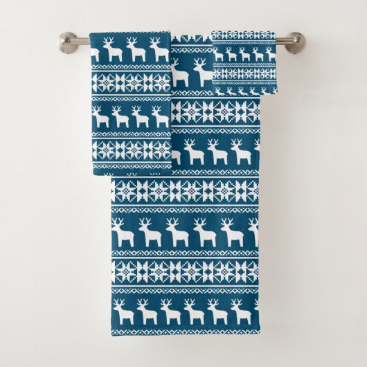 Blue Winter Holiday Snowflake Reindeer Patroon Bad Handdoek (Insitu)