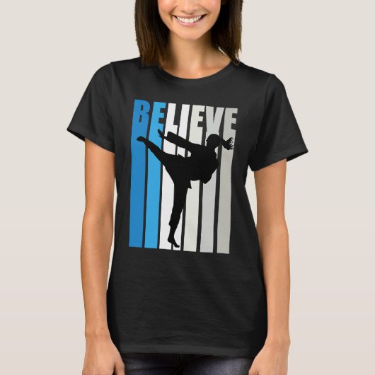 Blue Womens Believe Karate Motivational Retro Grap T-shirt (Voorkant)