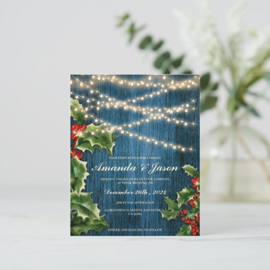 Blue Wood Berries Kerstmis bruiloft uitnodiging (Staand voorkant)