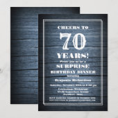 Blue Wood Surprise 70ste verjaardag Dinner Party Kaart (Voorkant / Achterkant)