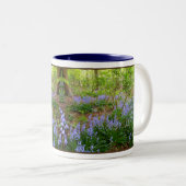 BLUEBELL WOOD ~ Two-Tone Mok (Voorkant rechts)