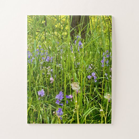 Bluebells & Dandelions in Wild Spring Grass Legpuzzel (Verticaal)