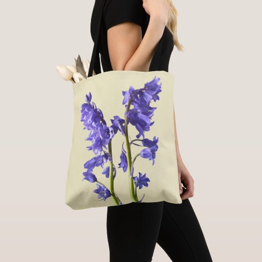Bluebells, uit de Bossen die ik Creëer. Tote Bag (Dichtbij)