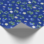 Blueberries and Foliage Pattern Cadeaupapier (Hoek)