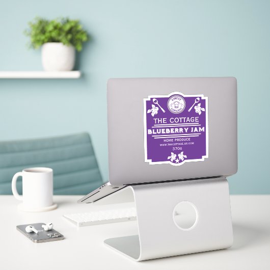 Blueberry Jam Seller Sticker (Laptop op bureau)