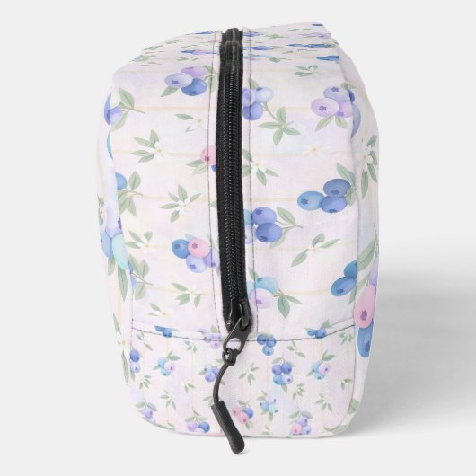 blueberry pattern with leaves toilettasje (Rechts)