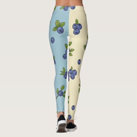 Blueberry Repeat Pattern – Pastel Vibe Leggings (Achterkant)