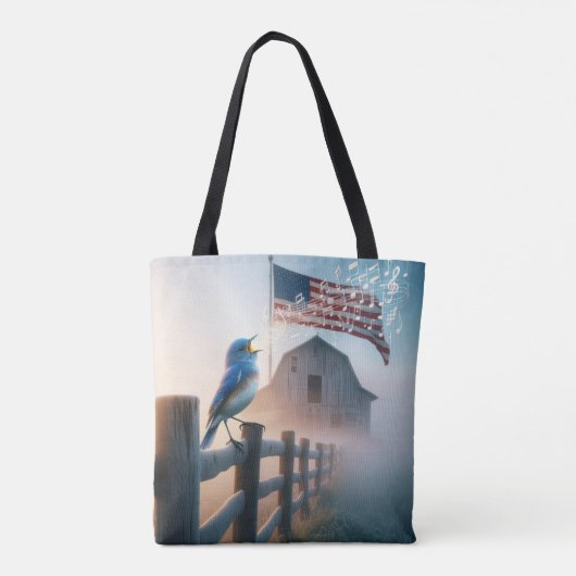 Bluebird zingen in mist met Amerikaanse vlag Tote Bag (Achterkant)