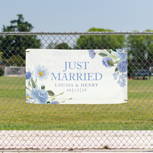 Blues 2 Flowers Just Married Car Banner (Insitu)