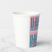 Blues ski's op sneeuw met roze achtergrond papieren bekers (Rechts)