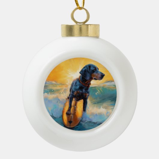 Bluetick Coonhound Beach Surfen schilderij Keramische Bal Ornament (Voorkant)