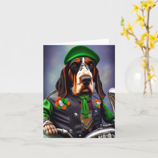 Bluetick Coonhound Driving Bike St. Patrick's Day Kaart (Gele Bloem)