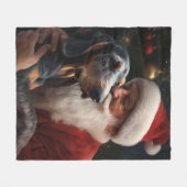 Bluetick Coonhound met Kerstman Kerstmis Fleece Deken (Voorkant (Horizontaal))