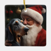 Bluetick Coonhound met Kerstman Kerstmis Keramisch Ornament (Voorkant)