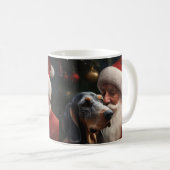 Bluetick Coonhound met Kerstman Kerstmis Koffiemok (Voorkant rechts)