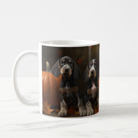 Bluetick Coonhound Puppy Herfst Delight Pompoen Koffiemok (Links)