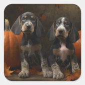 Bluetick Coonhound Puppy Herfst Delight Pompoen Vierkante Sticker (Voorkant)