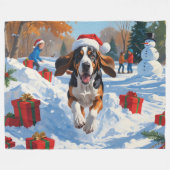 Bluetick Coonhound Rent in de Sneeuw met Kerstmis Fleece Deken (Voorkant (Horizontaal))