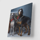 Bluetick Coonhound Snowy Sleigh Kerst Decor Vierkante Klok (Hoek)