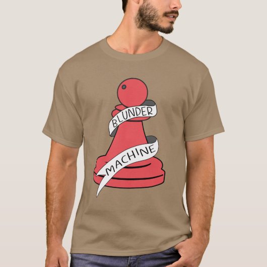 Blunder Machine Funny Chess T-shirt (Voorkant)