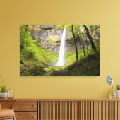 Blurred Waterfall in Oregon rond Lush Greenery Canvas Afdruk (Insitu (Woonkamer))
