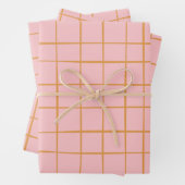Blush and Gold Abstract Grid Lines Patroon Inpakpapier Vel (In situ)