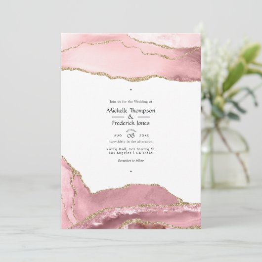 Blush and Gold Agate Wedding Kaart (Staand voorkant)