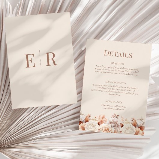 Blush Beige Monogram Trouwkaart Details Kaart